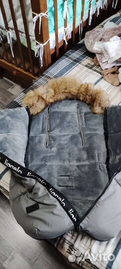 Меховой конверт в коляску