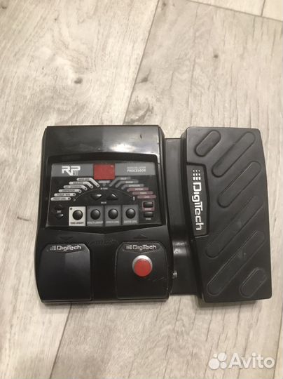 Гитарный процессор digitech