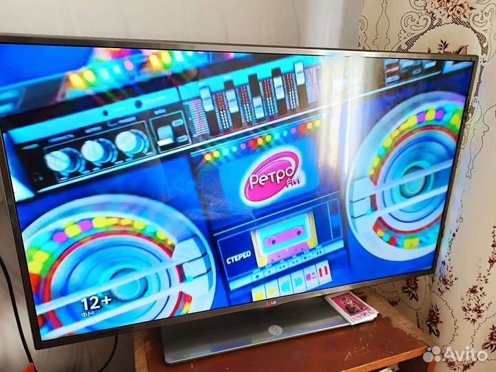 Телевизор LG 42LB650V, smart,3d