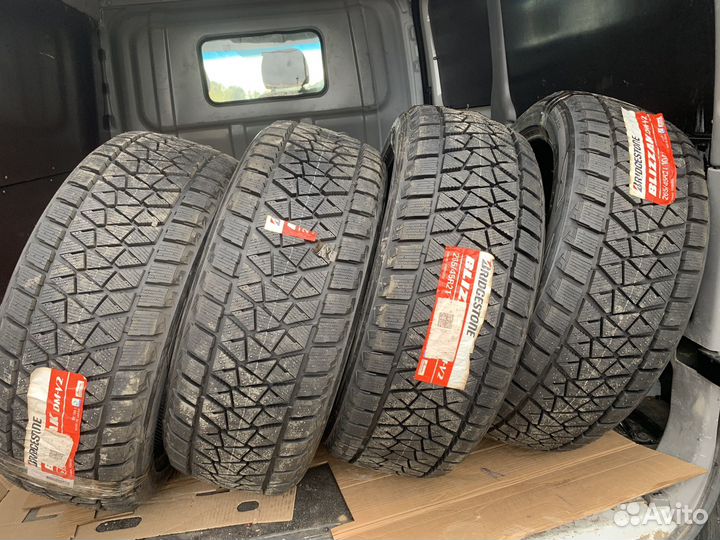 Bridgestone Blizzak DM-V2 265/45 R21