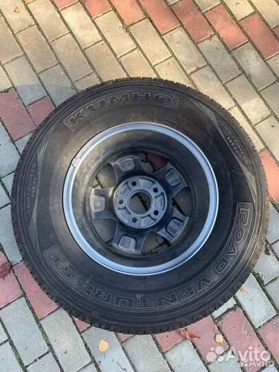 Kumho Road Venture ST KL11 255/70 R16