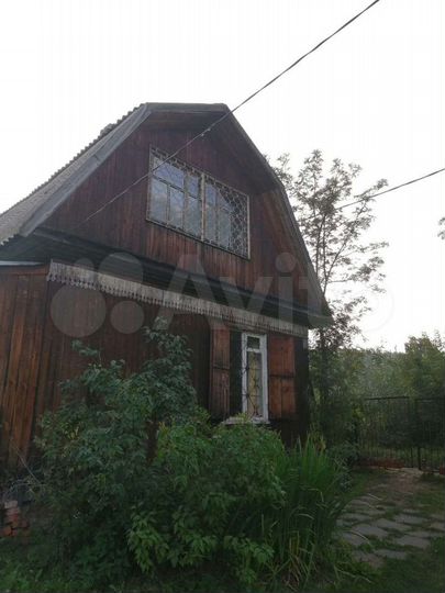 Дом 40 м² на участке 5 сот.