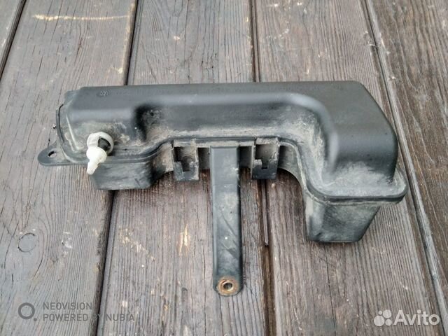 Сапун Фольксваген Гольф 5 3.2 BUB