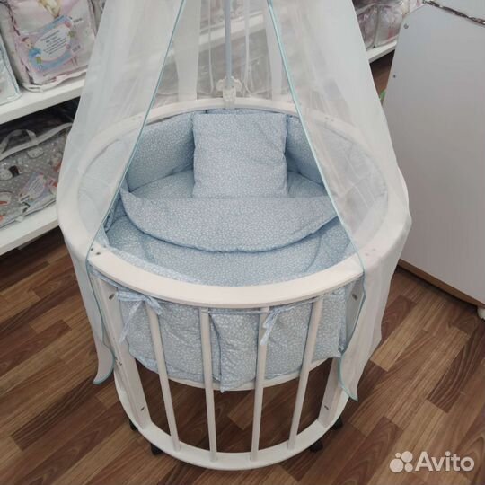 Постельное белье с бортиками и балдахином