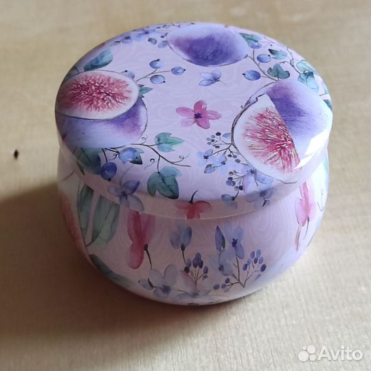 Баночка жестяная
