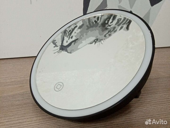 Зеркало с подсветкой, три режима подсветки