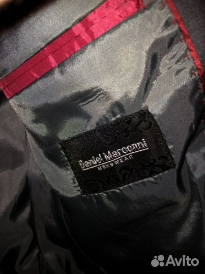 Костюм новый