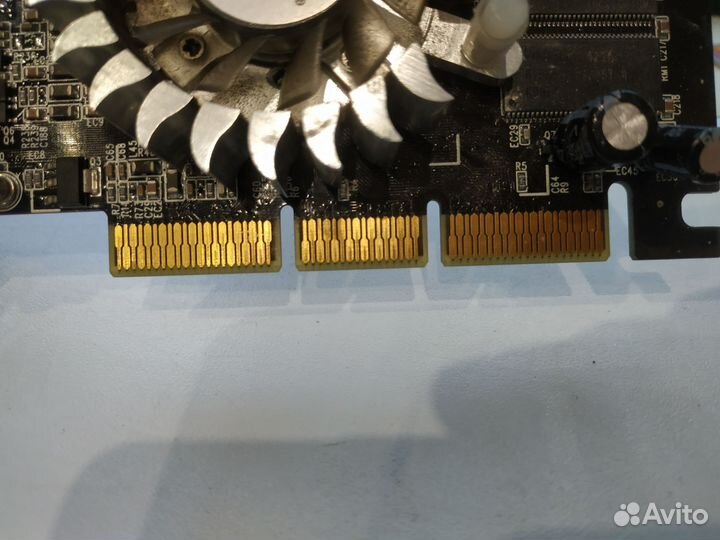 Видеокарта FX 5700LE