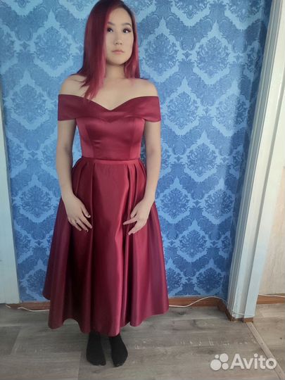 Вечернее платье