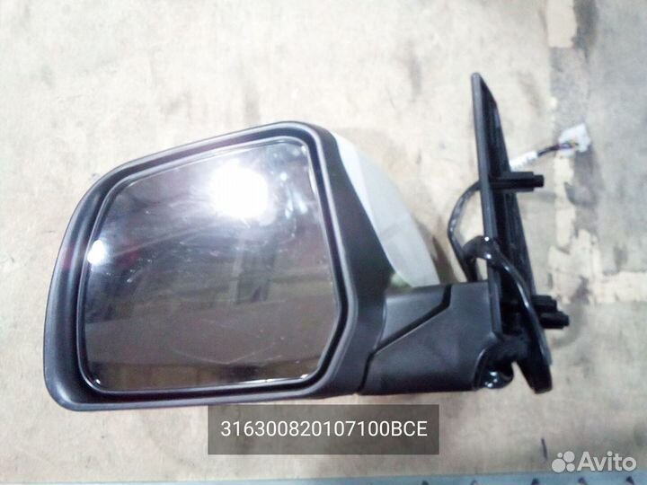 Зеркало заднего вида левое (Белый)