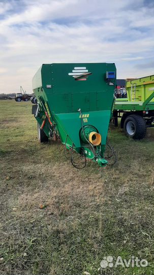 Кормораздатчик БобруйскАгромаш ИСРВ-12, 2022