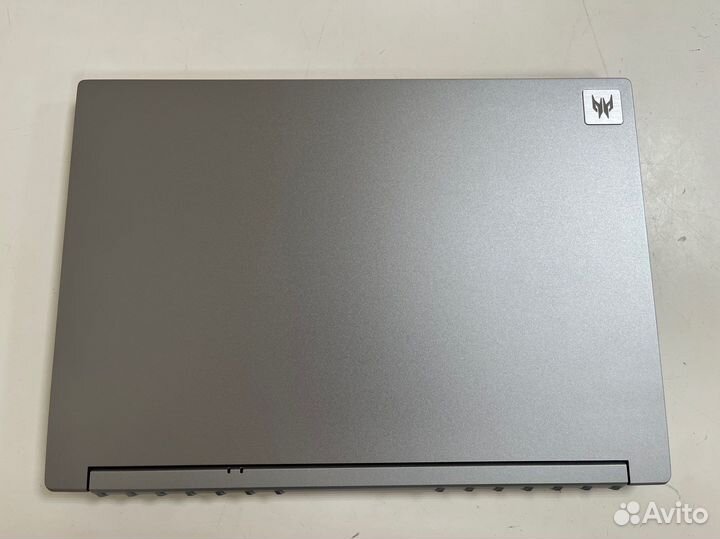 Acer Predator Triton 300 SE Мощный игровой ноутбук