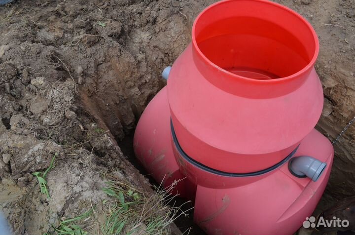 Монтаж септиков для дома и дачи