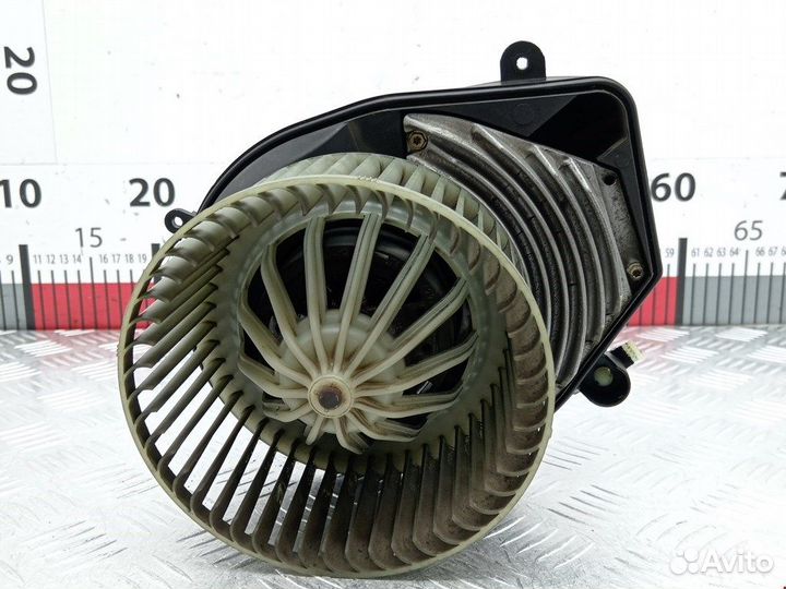 Моторчик печки для Audi A4 B5 8D1820021C