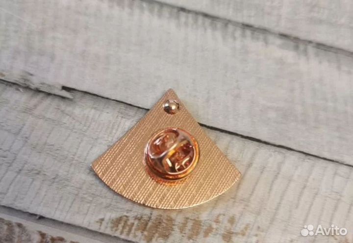 Брошь для репродуктолога, гинеколога