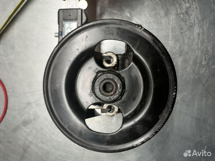 Насос гидроусилителя руля гур Kia credos Clarus