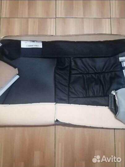 Новая обшивка низа сиденья Jeep Grand Cherokee