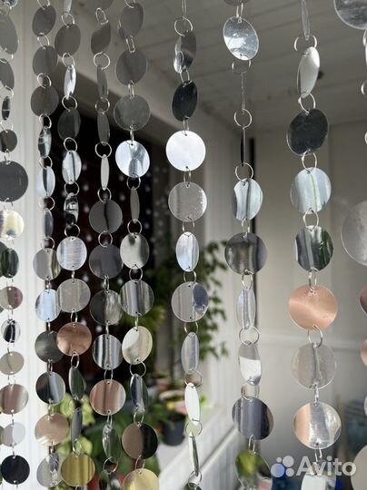 Декоративная занавеска на дверь