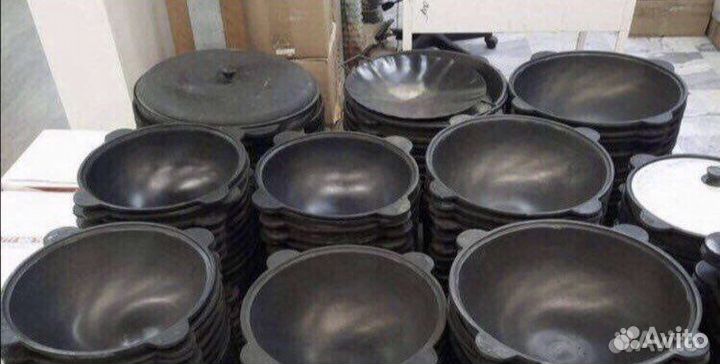 Казан под печь/подставка