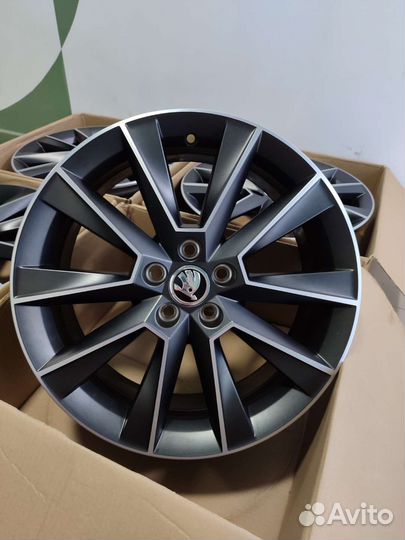 Диски оригинал Skoda R17 Savio black mat