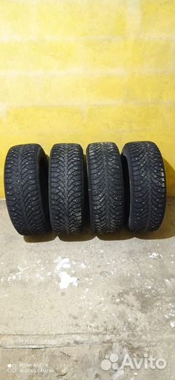 Nokian Tyres Hakkapeliitta 4 225/55 R17