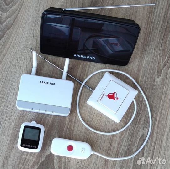 Кнопка вызова персонала, помощи больному в палату