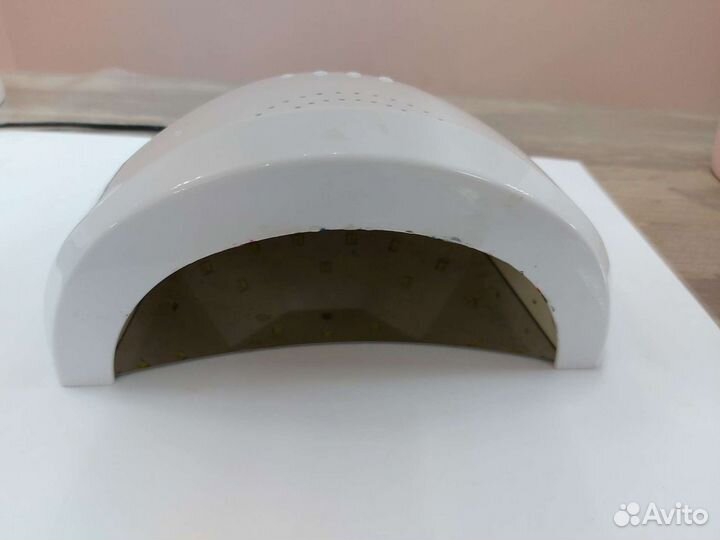 Лампа для маникюра