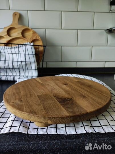 Поднос деревянный круглый из дуба
