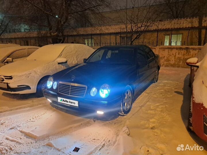 Mercedes-Benz E-класс 4.2 AT, 1998, 300 000 км