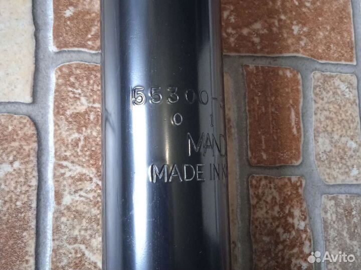 Амортизатор задний mando 55300-3X100