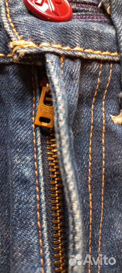 Джинсы мужские Levis 31/32