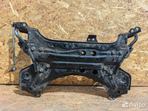 Toyota Rav4 ca40 подрамник передний