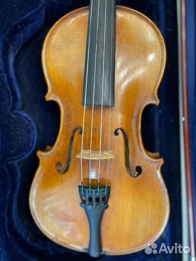 Скрипка мастеровая Laubach Лаубах 1/2