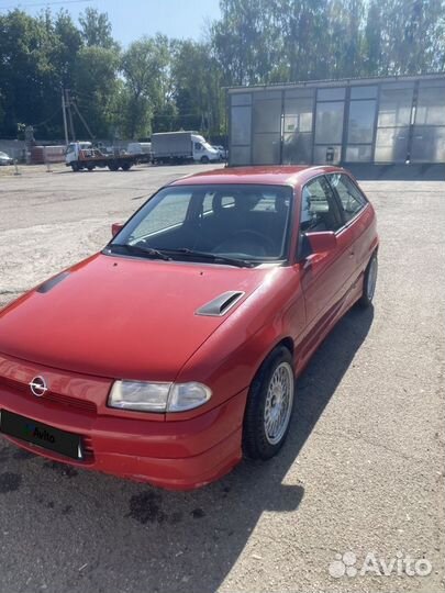 Opel Astra 2.0 МТ, 1992, 200 000 км