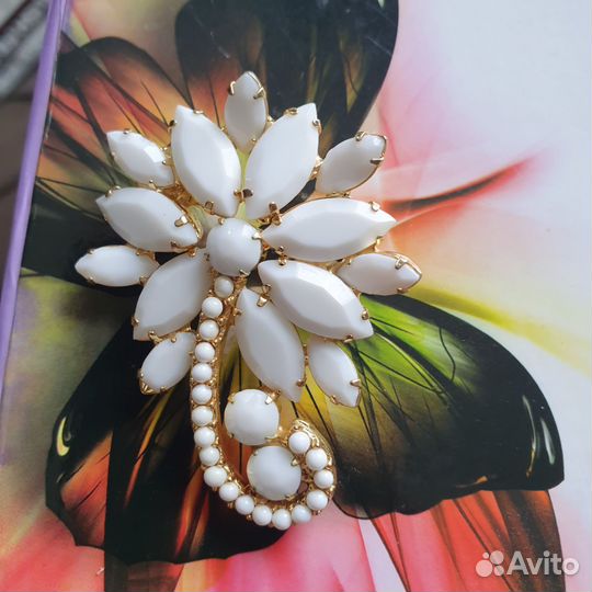 Винтажная брошь США