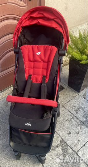 Прогулочная коляска joie aрeндa/нaпpokaт