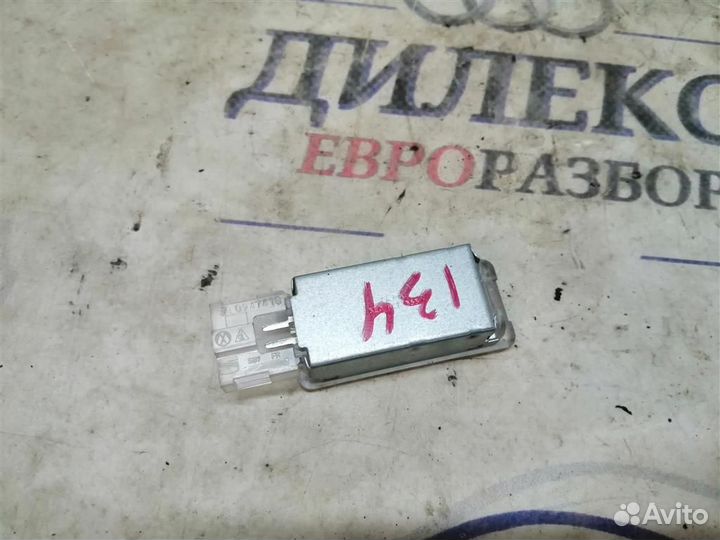 Плафон салонный VW Tiguan 2007-2011