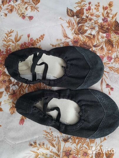 Купальник для гимнастики и чешки