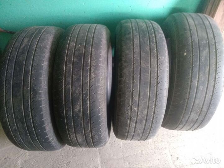 Bridgestone Ecopia EP850 245/65 R17 111H