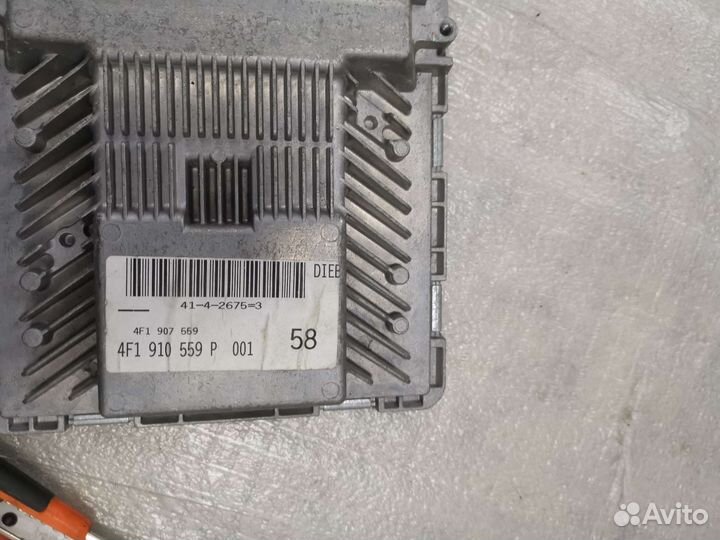 Блок управления двигателем Audi A6C6 AUK 4F1910559