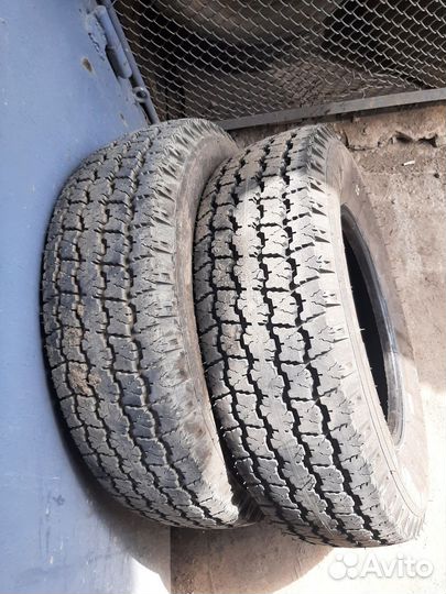 Шины 225 75 16 бу один месяц