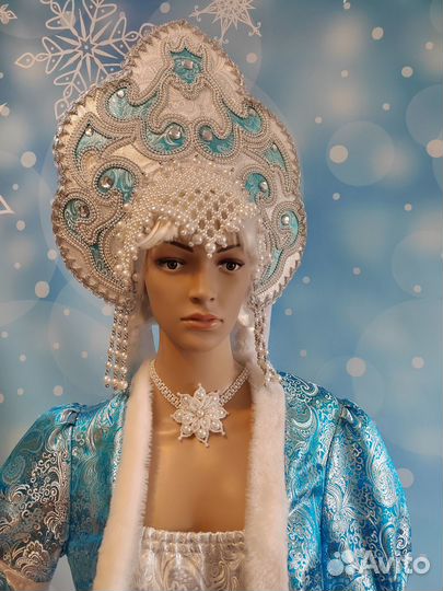 Колье Снегурочки 