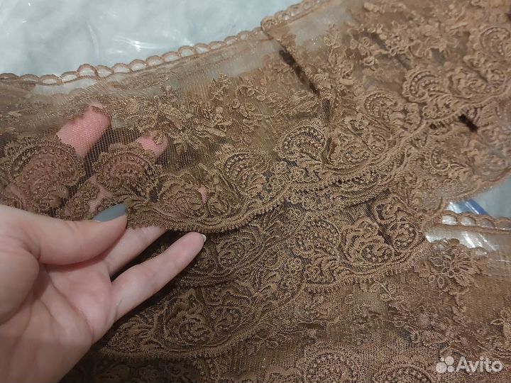 Силиконовая скатерть с кружевом