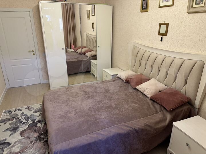 2-к. квартира, 64 м², 7/16 эт.