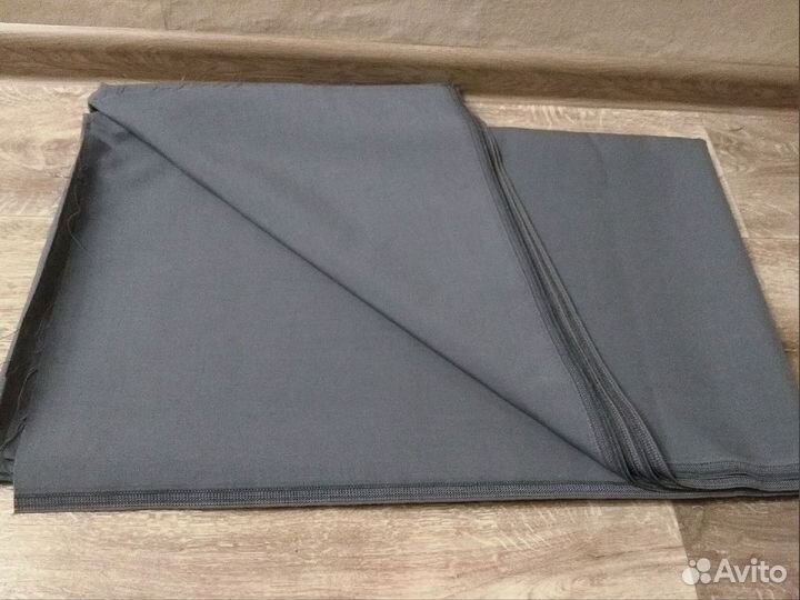 Отрезы шерсть костюмная СССР: 2 серых,1 молочный