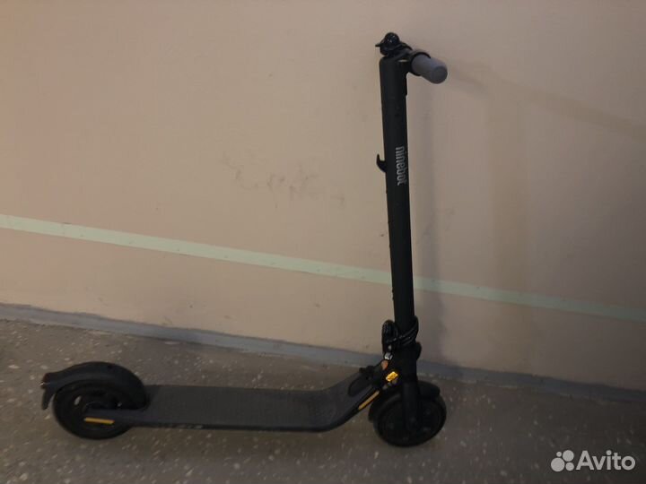 Электросамокат ninebot e25
