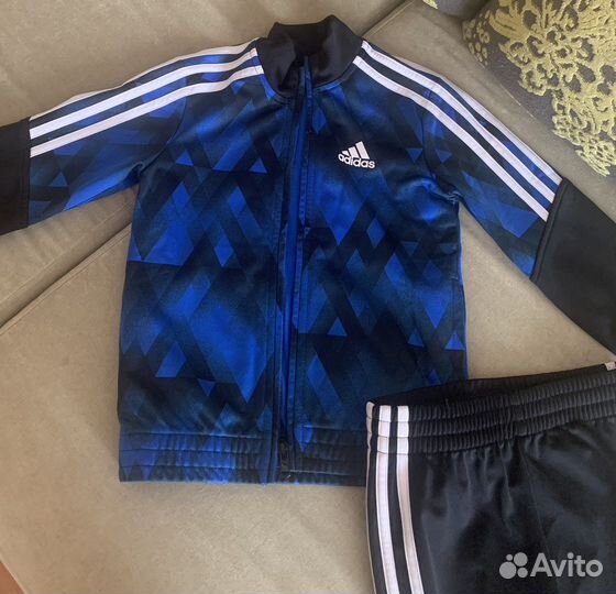 Спортивный костюм для мальчика 128