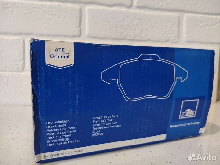Колодки тормозные передние ATE 13046027652