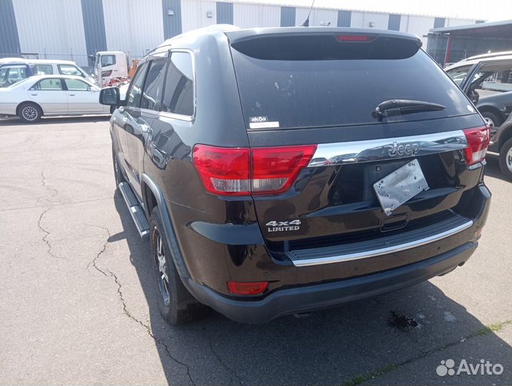 В разбор из Японии Jeep Grand Cherokee WK2 ERB 3.6