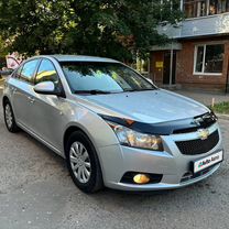 Chevrolet Cruze 1.6 AT, 2012, 160 000 км, с пробегом, цена 799 000 руб.